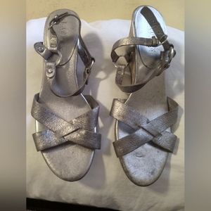 Lauren by Ralph Lauren Silver Buckle Wedges Size 9M